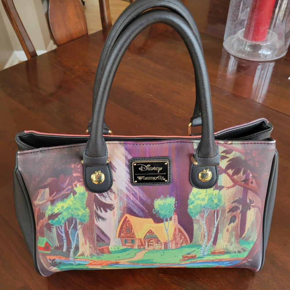 Loungefly Disney Snow White Purse RARE - Picture 2 of 16